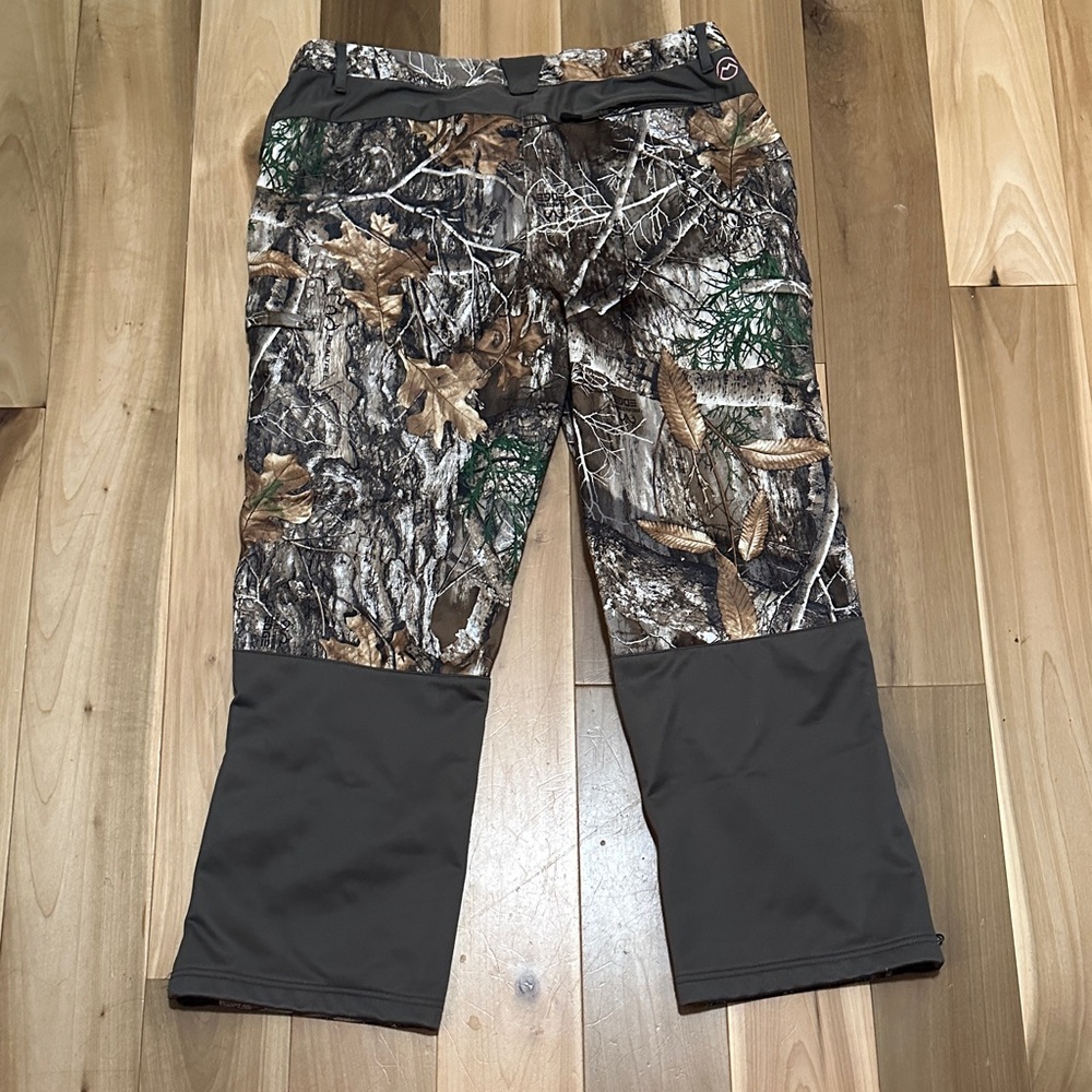 Magellan Outdoors Women’s Insulated Waterproof Hunting Pants - Picture 8 of 9
